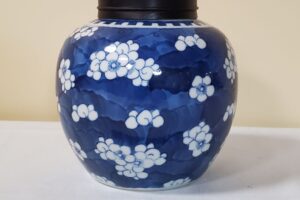 109 - Chinese vase